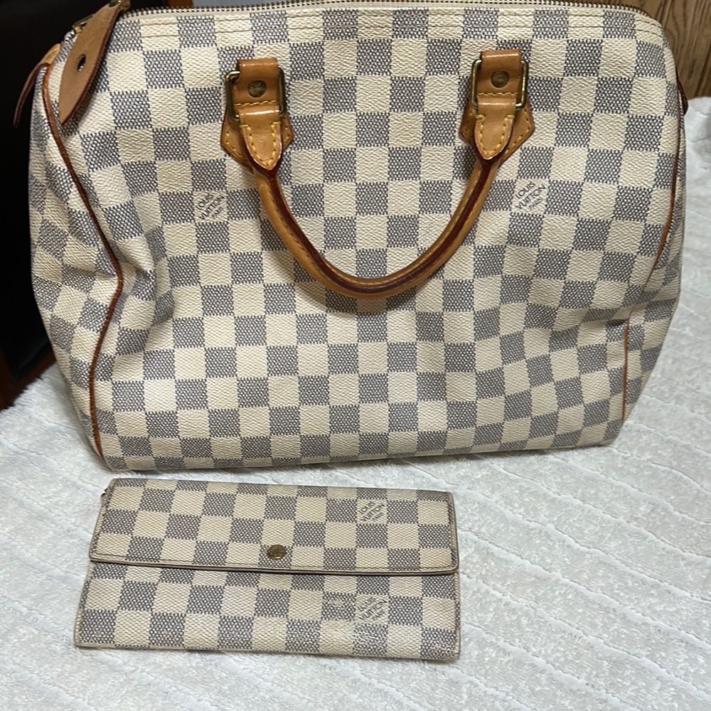 Louis Vuitton Cream and Brown Satchel with Iconic Design set bag and wallet